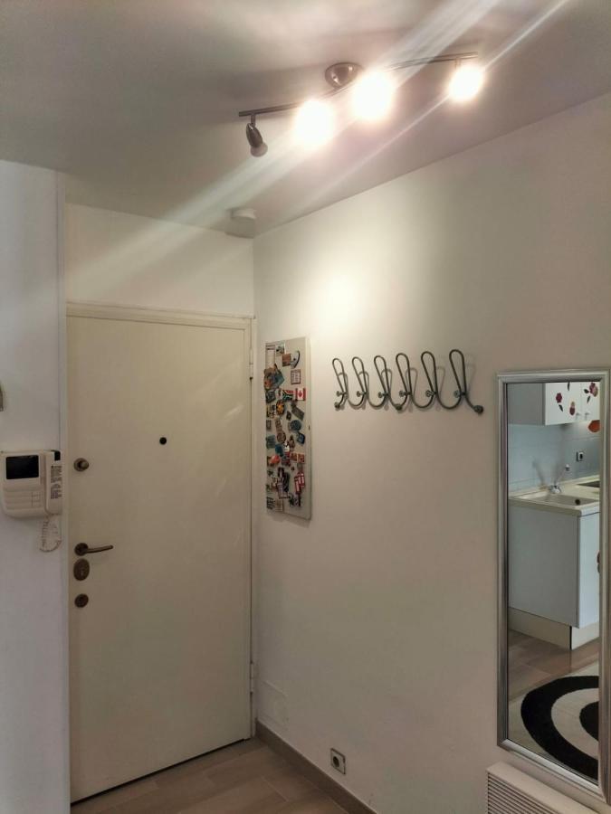 A Due Passi Dal Mare Apartamento Menton Exterior foto
